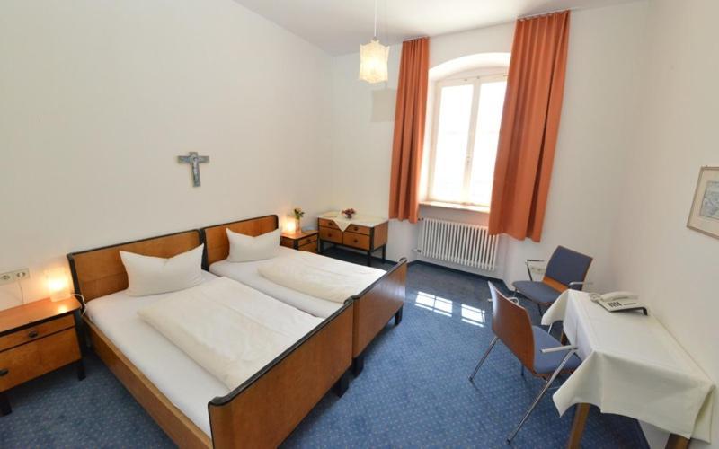 Tagungshaus Im Kloster Neresheim Hotel Luaran gambar