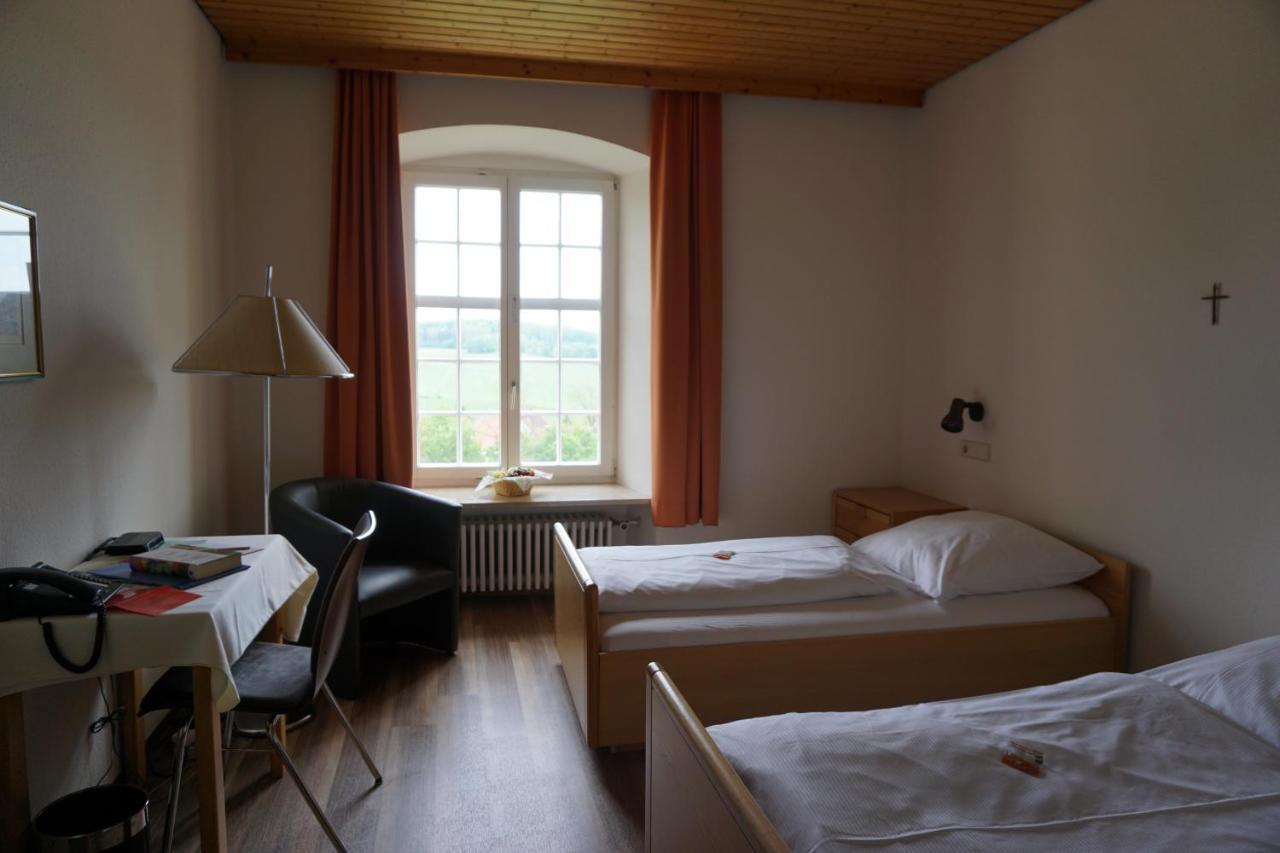 Tagungshaus Im Kloster Neresheim Hotel Luaran gambar