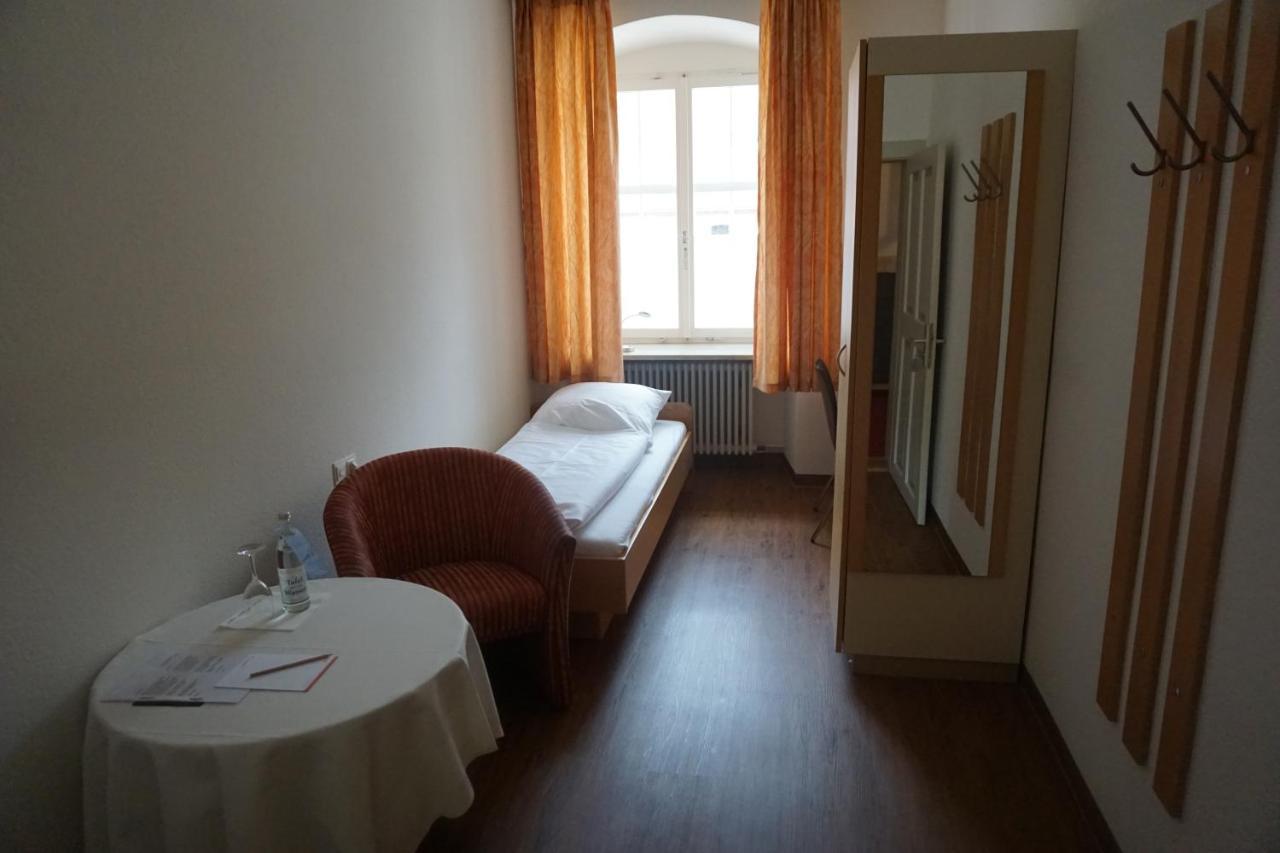 Tagungshaus Im Kloster Neresheim Hotel Luaran gambar